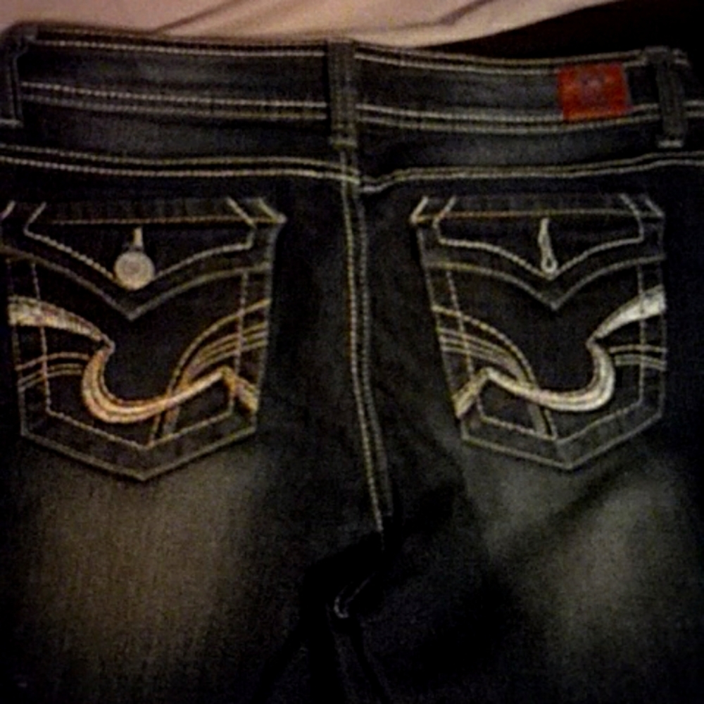 L.E.I Sophia Flare Hipster Jeans 11